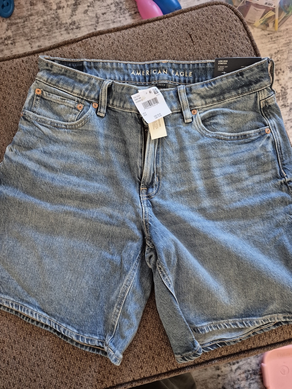 American Eagle Baggy Jort 8 Inch